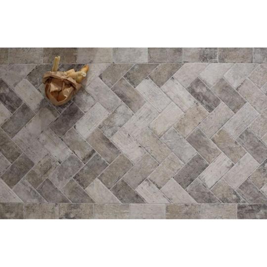 feher vilagos padlo gres olasz burkolat  jarolap padloburkolat padlolap fagyallo tegla csempe kopottas vintage country mediterran modern balaton vegyes nyaralo konyha haloszoba nappali kohatasu 10x20.JPG